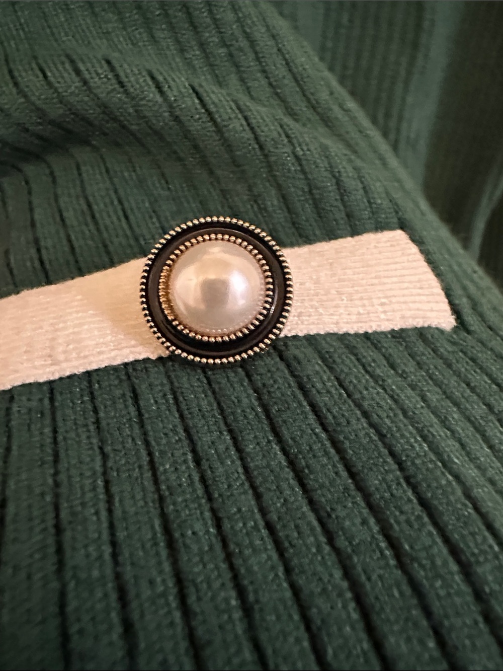 Green Contrast-Trim Long Sleeve Sweater Dress - Picture 5 of 6